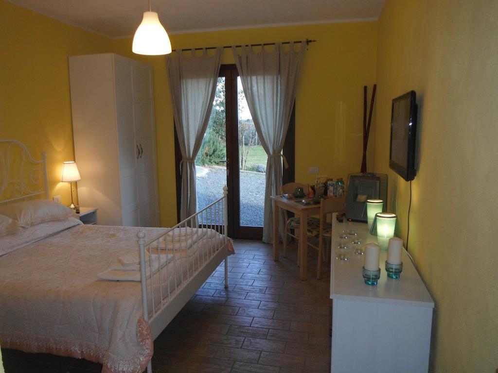 Locanda Degli Etruschi Монтальто-ді-Кастро Номер фото